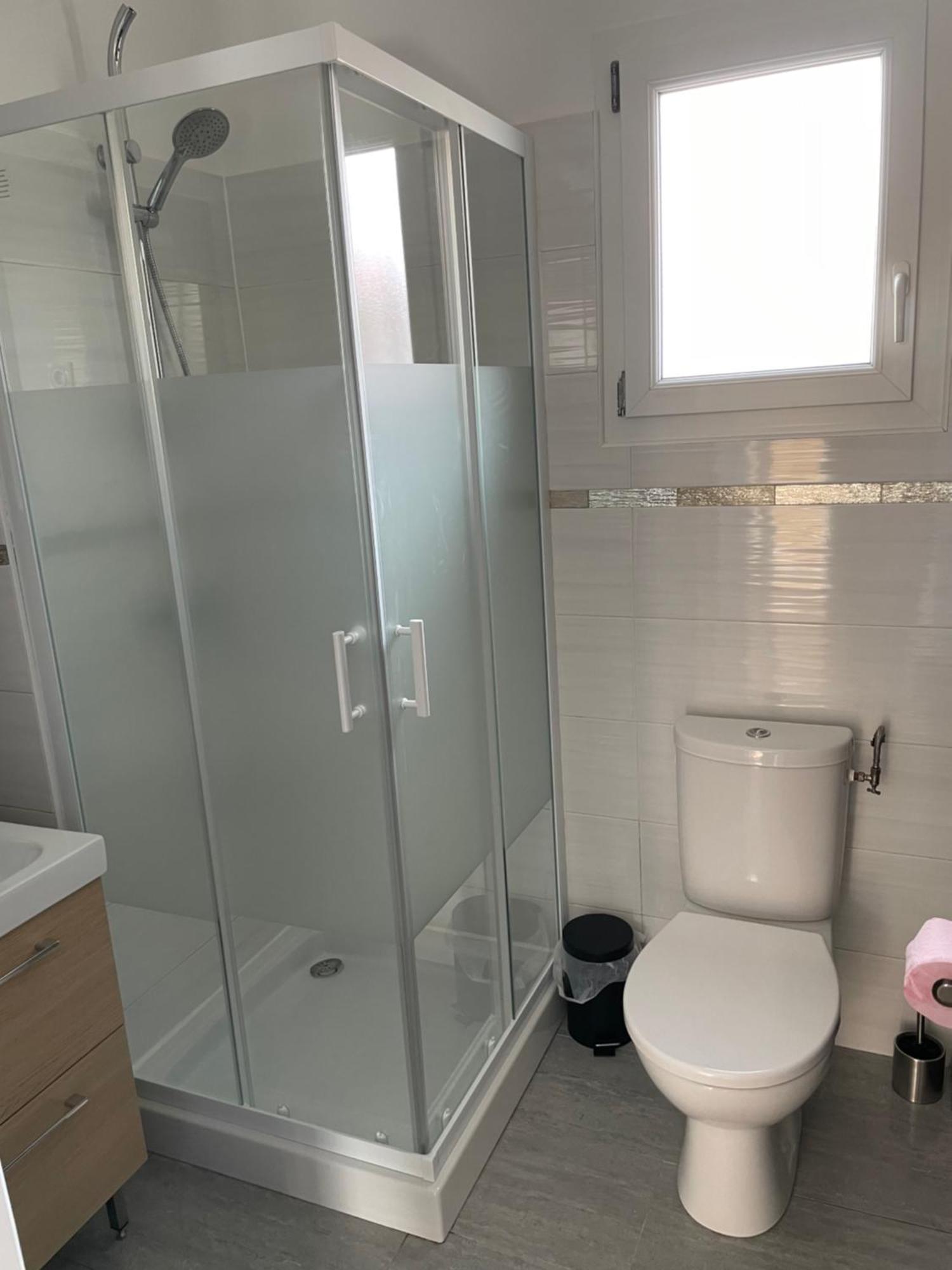 Appartement T2 Avec Terrasse Et Cour Cavaillon Zewnętrze zdjęcie